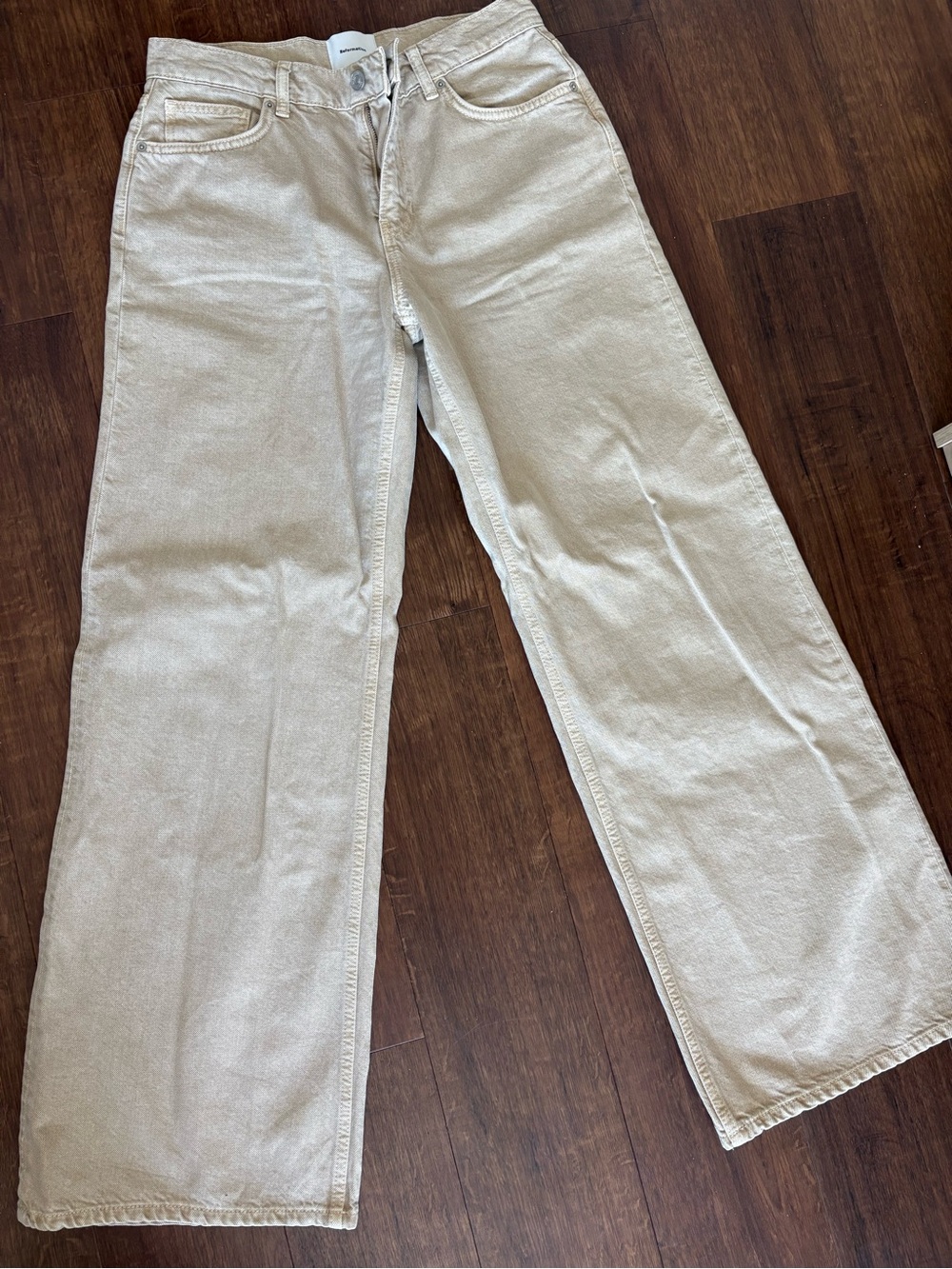 Reformation Beige Cary low rise wide leg Jean